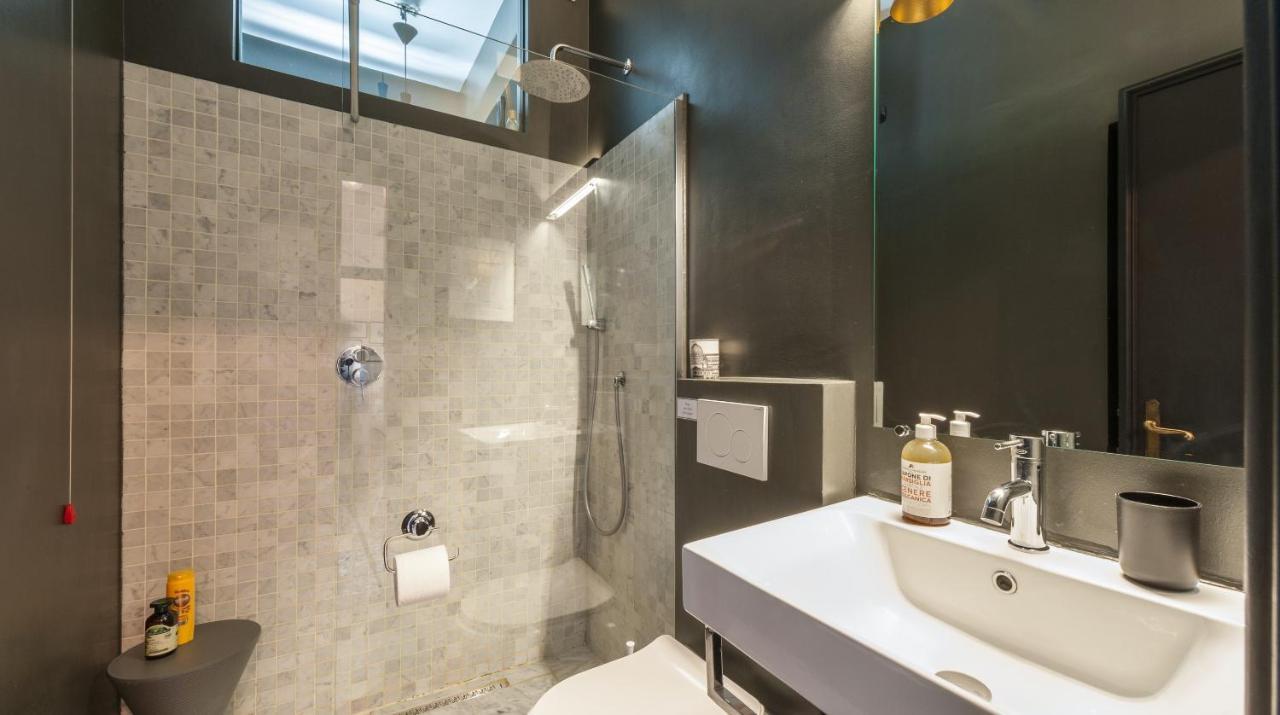 Stylish Renovated Apartment In The Heart Of The City Venetië Buitenkant foto